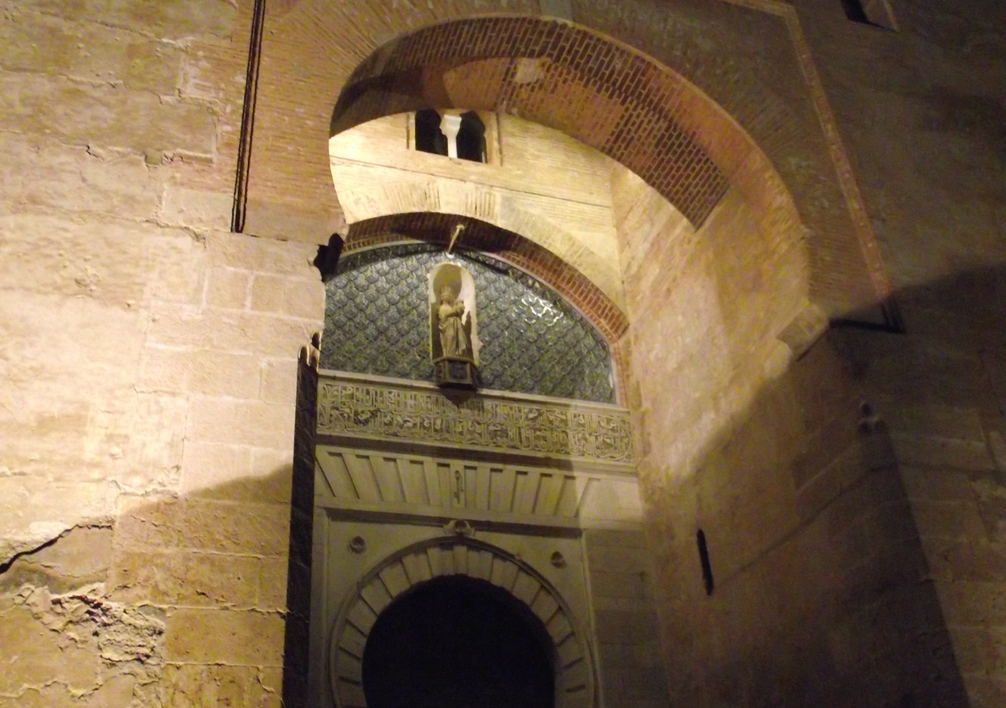 Alhambra sin entrada Palacio de Carlos V y alrededores Puerta de la Justicia Plaza de los Aljibes bosque albayzin